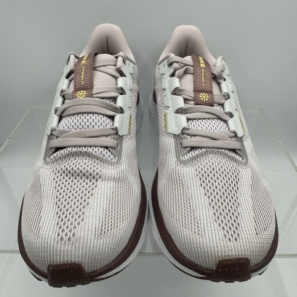 Brand New Nike Air Zoom Structure 25 DJ7884-010 Violet Women Size 10 / Men's 8.5